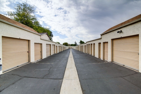 StaxUP Storage El Cajon 1063 E Bradley Ave El Cajon CA StaxUP Storage El Cajon 1063 E Bradley Ave El Cajon CA