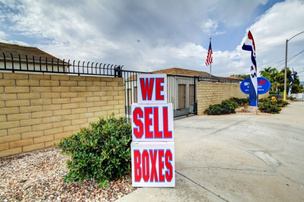 StaxUP Storage El Cajon 1063 E Bradley Ave El Cajon CA StaxUP Storage El Cajon 1063 E Bradley Ave El Cajon CA