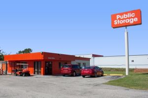 Public Storage - Jacksonville - 5757 University Blvd W 