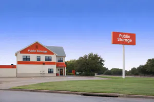 Public Storage - Fort Worth - 3700 Cockrell Ave 