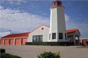 Public Storage - Lewisville - 601 North Stemmons Freeway 
