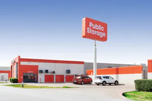 Public Storage - Dallas - 12075 Denton Drive 
