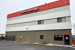 Public Storage - Bridgewater - 805 E Main Street 