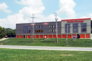 Public Storage - Columbus - 1326 Dublin Rd 