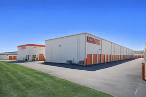 Public Storage - Nashville - 450 McNally Drive 