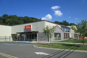 Public Storage - Danbury - 77 Mill Plain Road 83 