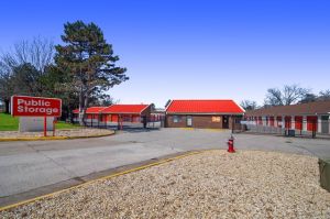 Public Storage - Herndon - 466 Herndon Parkway