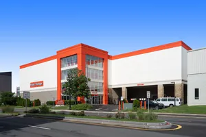 Public Storage - Everett - 140 Broadway 