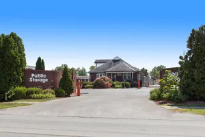 Public Storage - Louisville - 6713 Strawberry Lane 