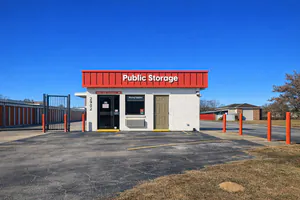 Public Storage - Huntsville - 2902 Drake Ave SW 