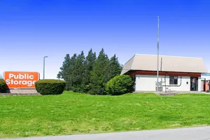 Public Storage - Lombard - 412 W North Ave 