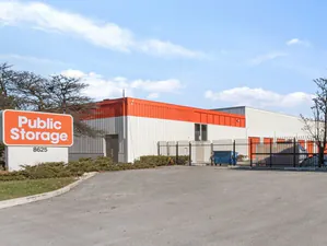 Public Storage - Morton Grove - 8625 Waukegan Road 