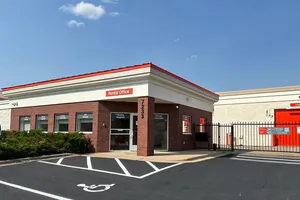 Public Storage - Apple Valley - 7233 155th St W 
