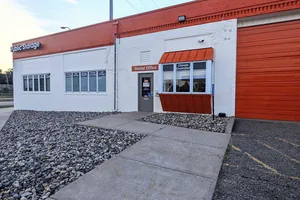 Public Storage - Minneapolis - 3245 Hiawatha Ave S 