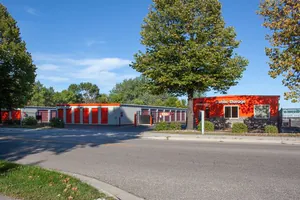 Public Storage - Hutchinson - 407 School Rd NW 