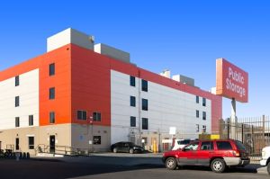 Public Storage - Los Angeles - 1702 S San Pedro Street 