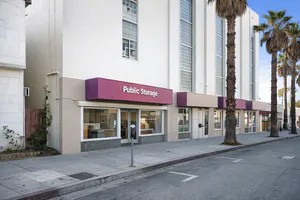 Public Storage - Santa Monica - 3010 Wilshire Blvd 