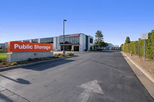 Public Storage - South San Francisco - 80 S Spruce Ave 