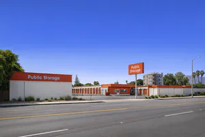 Public Storage - Monrovia - 2105 South Myrtle Ave 
