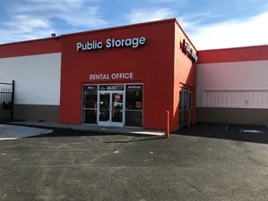 Public Storage - Woodside - 24-01 Brooklyn Queens Expy 