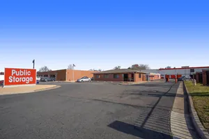 Public Storage - Woodbridge - 13887 Smoketown Road 