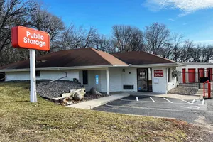 Public Storage - Excelsior - 19545 Highway 7 