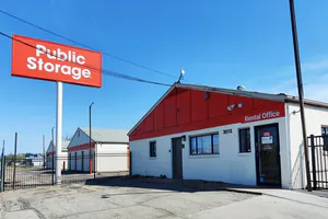 Public Storage - Wichita - 3515 W Maple Street 