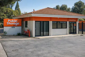 Public Storage - Davis - 1230 Olive Drive 