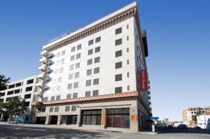 Public Storage - Los Angeles - 2500 W 6th St 