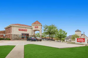 Public Storage - Fort Worth - 8251 N Beach St 