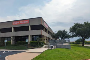Public Storage - Irving - 2221 West Walnut Hill Lane 