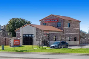 Public Storage - Murphy - 1011 N Murphy Rd 