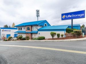 Life Storage - Jacksonville - Deerwood Park Blvd 
