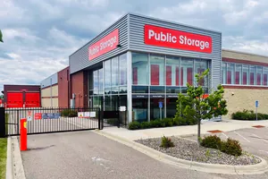Public Storage - Woodbury - 593 Commerce Dr 