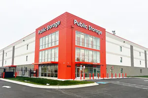 Public Storage - Timonium - 2033 Greenspring Drive 
