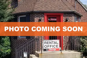 Public Storage - Claymont - 100 Hickman Road 