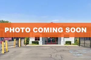 Public Storage - Farmington Hills - 24500 Sinacola Ct 