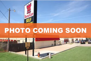Public Storage - Oklahoma City - 201 N Sooner Rd 