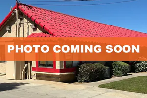 Public Storage - Palmdale - 37909 10th St E 